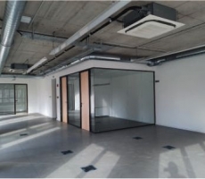 A Data Pro Business Center