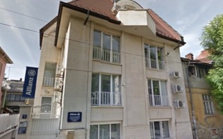 Chatalja House