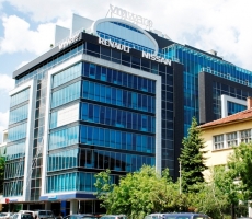 Iztok Tower