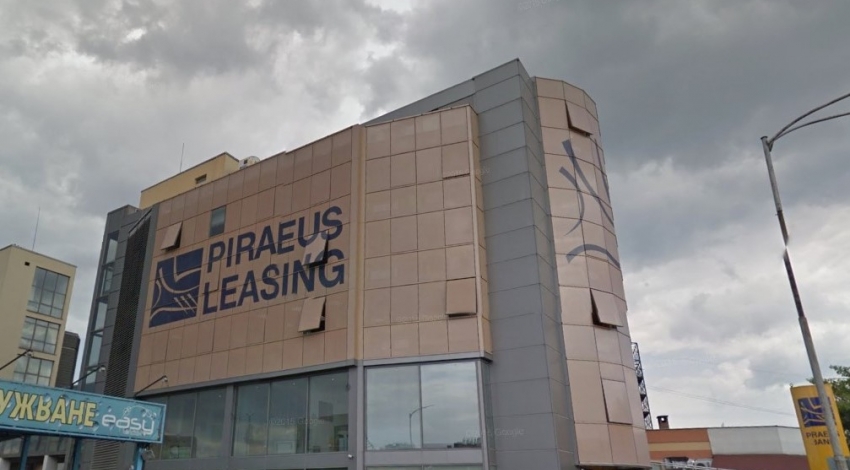 Piraeus Leasing Building